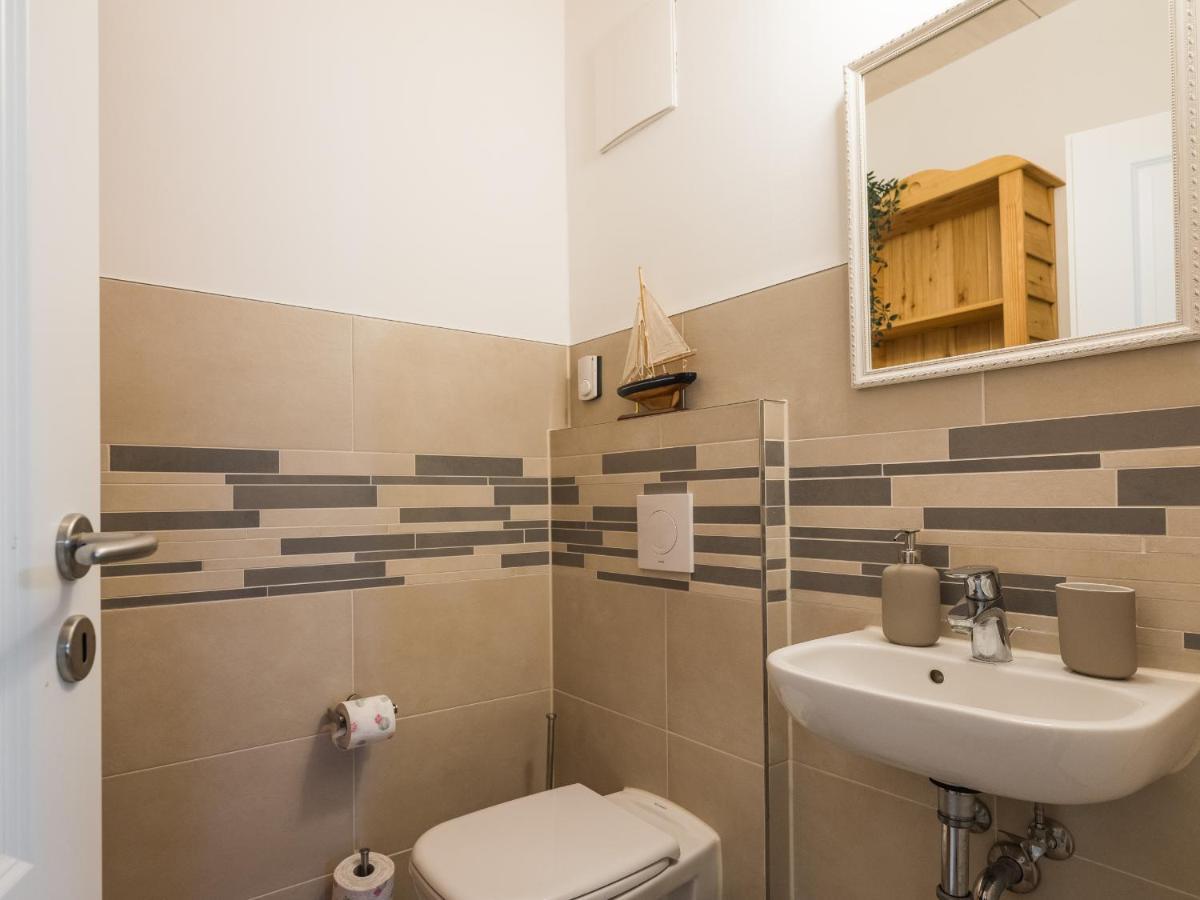 Ferienwohnung Waldsiedlung No2 Kröpelin Exterior foto